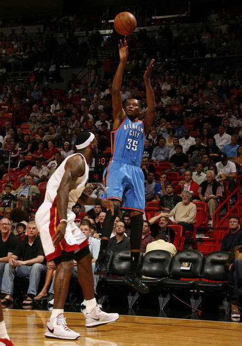 容分析角色 容分析角色